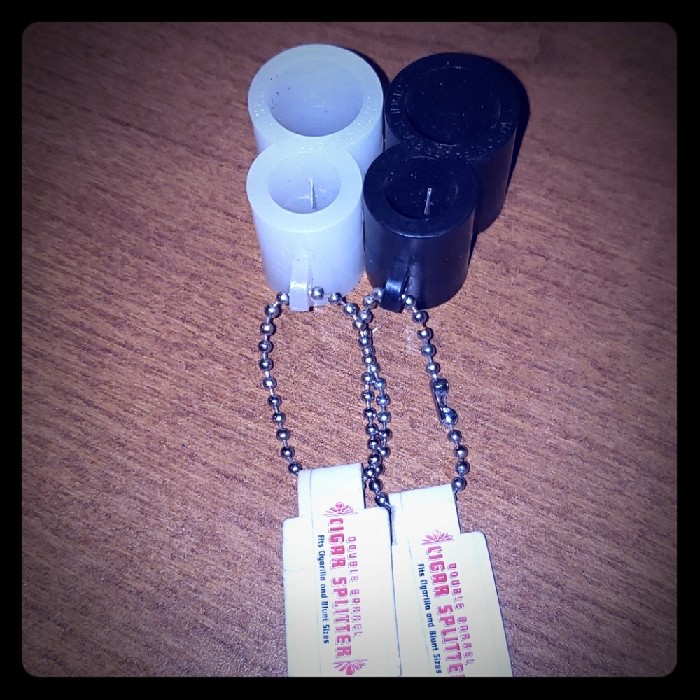 🔴 10/$10.Set of 2 Cigar Splitters